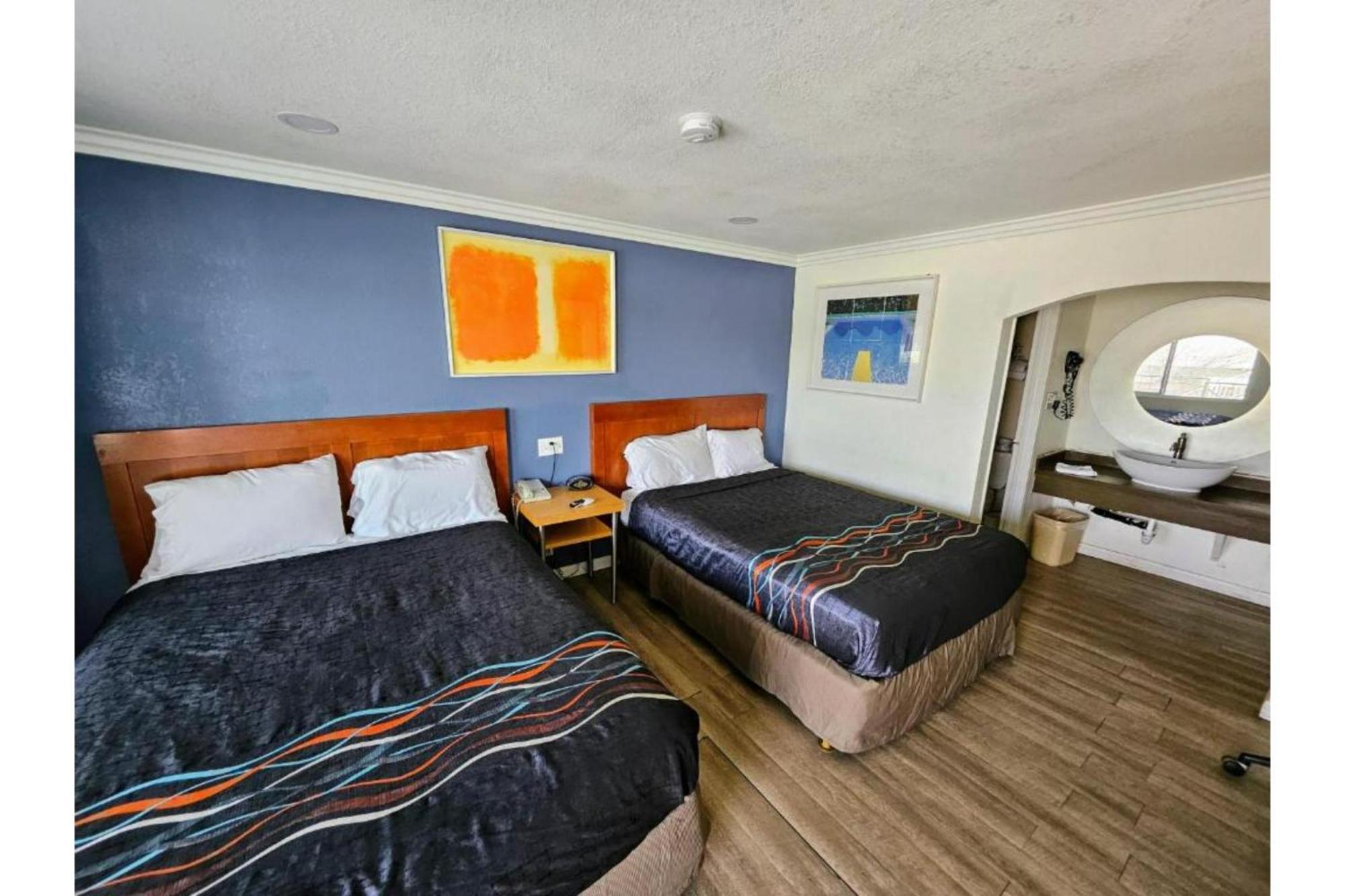 Hotel Ridgecrest An Extended Stay Studio Exterior photo